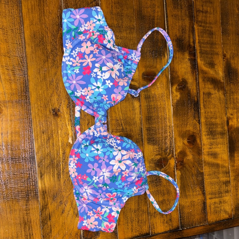 Size L Floral Blue and‎ Pink bikini top
